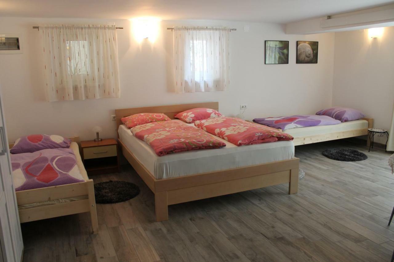 Rooms Jurca Postojna Extérieur photo